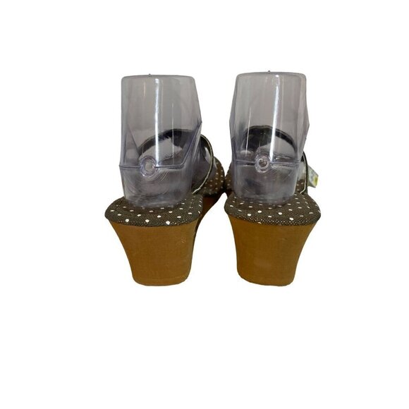 New Wedge Sandals with Rhinestone Gemstone Accent Women's Size 7 NWT - Picture 4 of 9